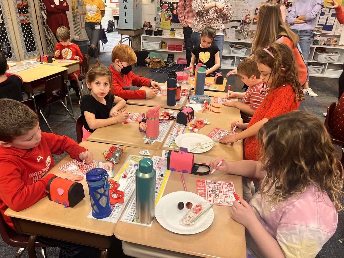 Lauren Gutting tweet media