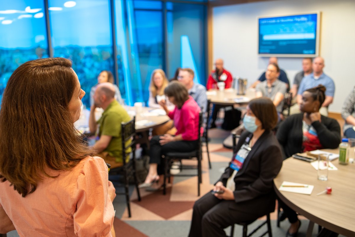 VAInnovation's tweet photo. VHA Inpatient Evaluation Center (IPEC) is walking VHA Resuscitation Symposium attendees through how to identify trends, strengths, and opportunities for improvement in clinical care! Tune in to learn more about this week's engaging workshops. 

#REdI #Resuscitation #innoVAtion https://t.co/n6LZi0Jqdw