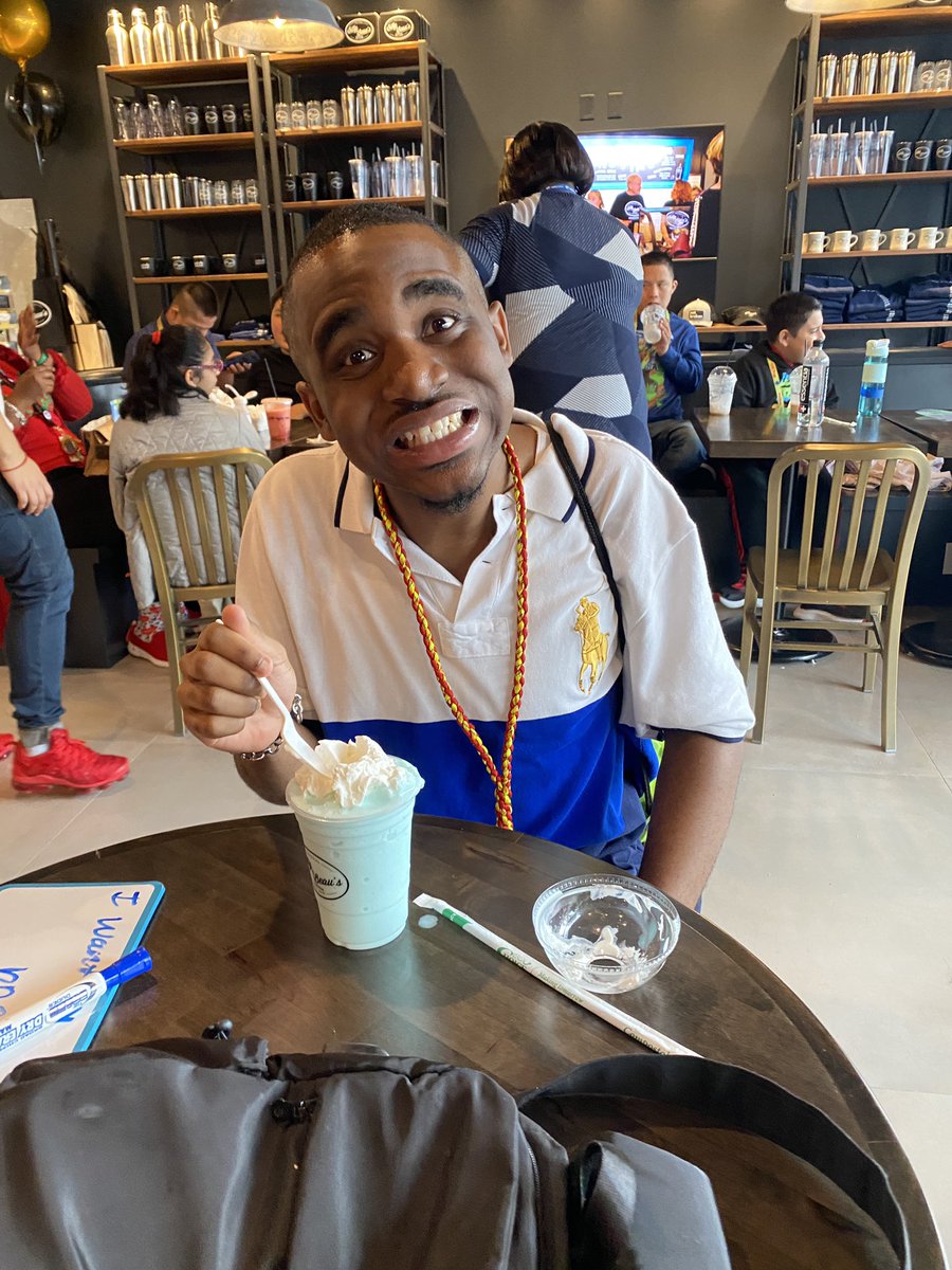 Shari Newman tweet media