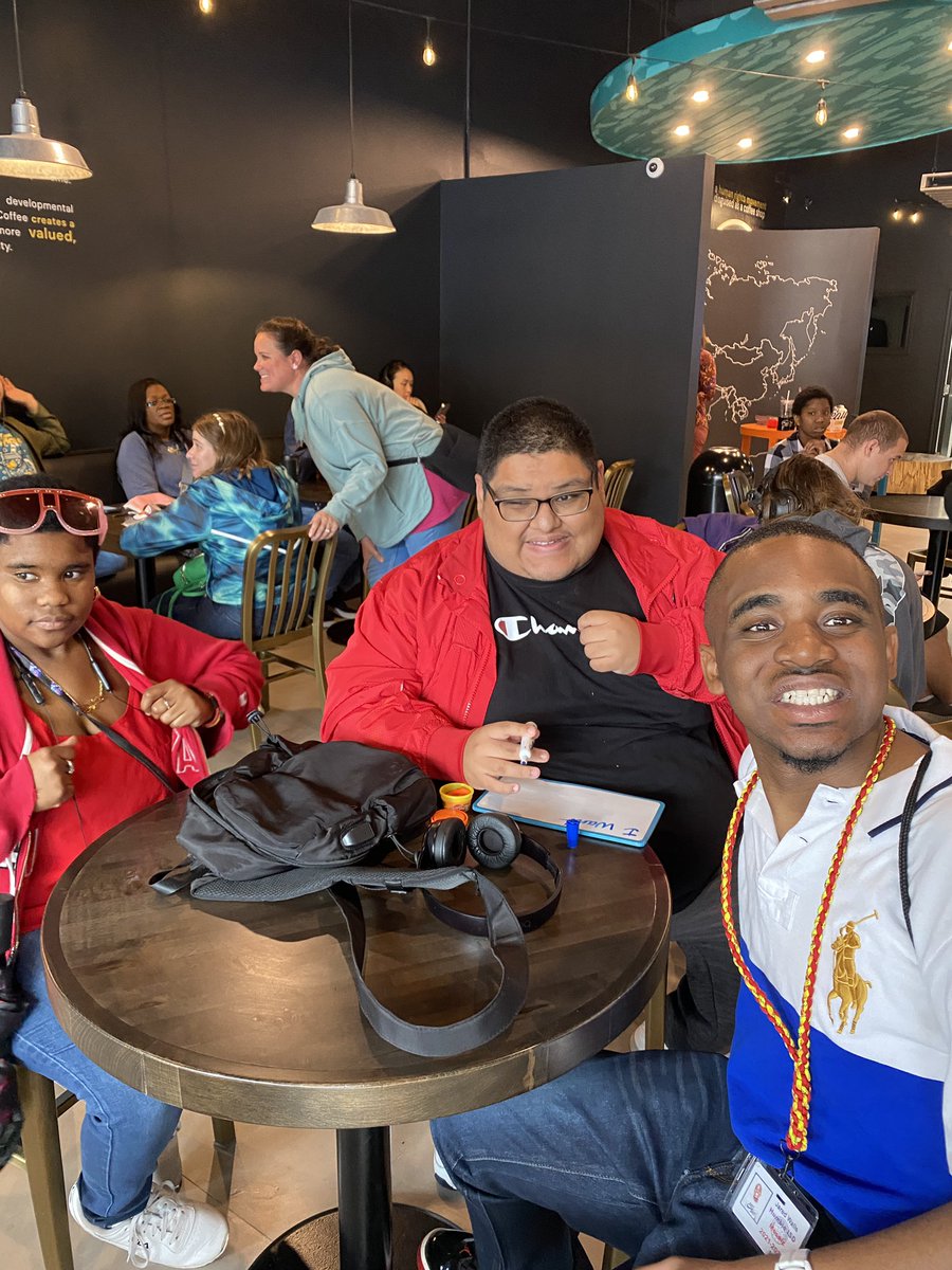 Shari Newman tweet media