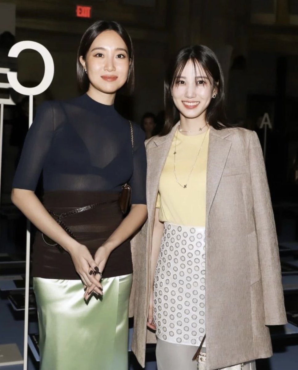 eunbin_bingo1's tweet photo. ๐ ๐ฐ๐๐๐ฐ๐๐ ๐ฐ๐๐๐ฐ๐๐
2023.2.14๐
ใใToryBurch NY๐ฝFW
๐๐ฐ๐๐ ๐ฐ๐๐๐ฐ๐๐ ๐ฐ๐๐
#ใใฏใฆใณใใณ #parkeunbin #๋ฐ์๋น #ๆดๆฉๆ #ToryBurch #BINGO #ToryBurch
#ToryBurchFW23 #newyorkfashionweek #NYFW
#newyorkcollection https://t.co/hrXfDtB4yG