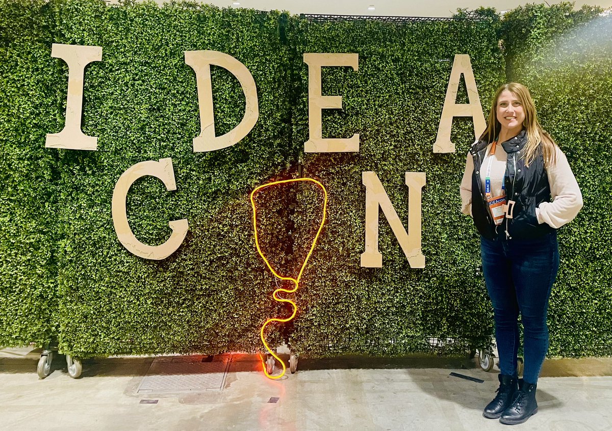 Day 2 @ #IDEAcon @ideaillinois  💡💡💡Lots of great sessions! Some of my favorite topics: #StudentLedLearning 💻 #SEL 🫶 #TeacherWellBeing 👩🏼‍🏫#Gamification 👾 #EdTechTools 🛠️