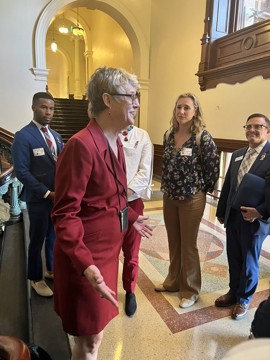 Thank you Senator @sarah_eckhardt for your hard work for LGBTQ+ Texans today at the Capitol. #txlege #BusinessIsBusiness #LGBTQBiz #LGBTBE