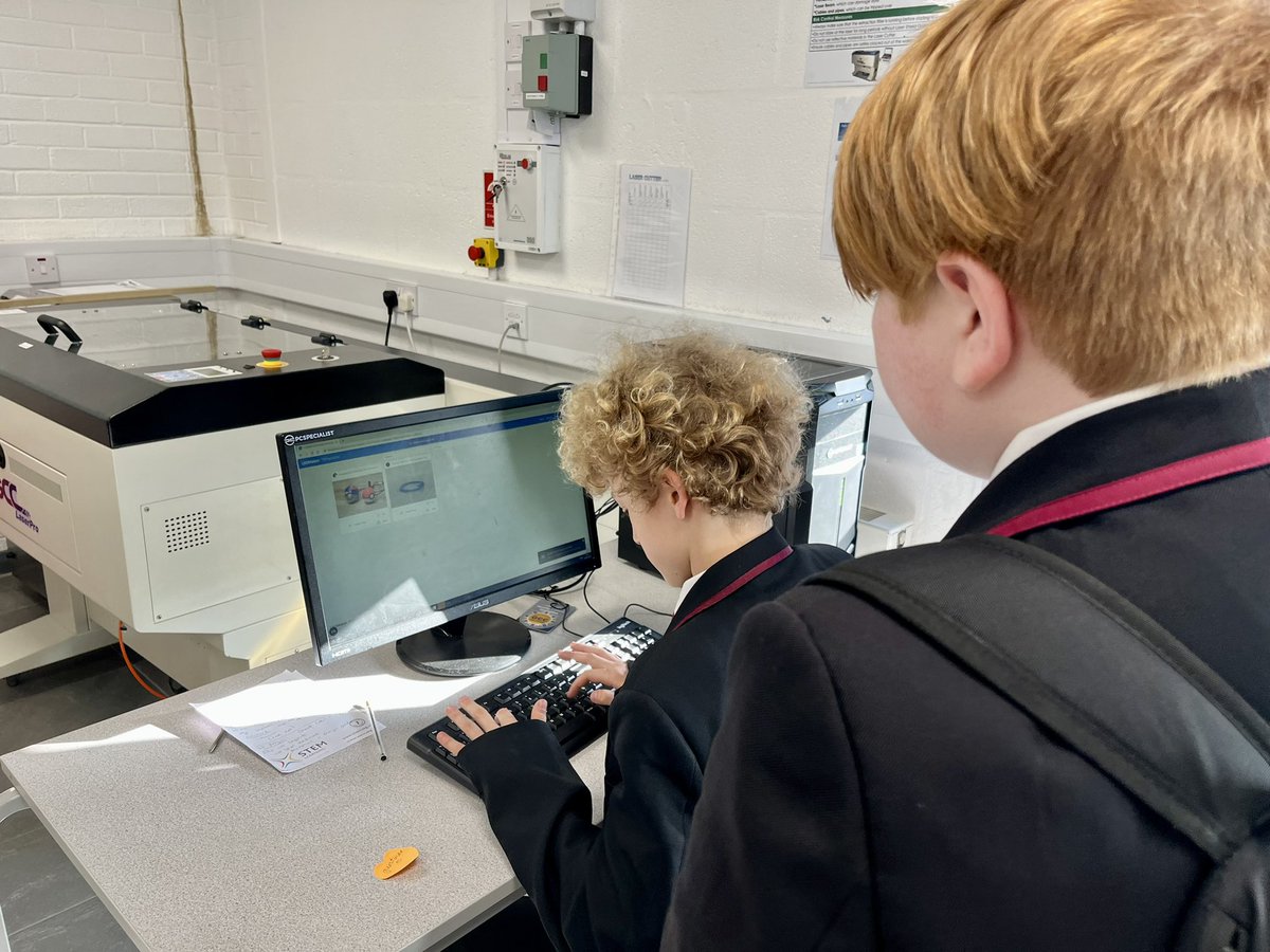 FablabWarrBCA's tweet image. My Fab Coder Dojo #enrichment in today. enhancing their skills in using the #minidrones and #spheros and looking at 3D printables. @TCATchallenge @BCA_STEM @BCAWarrington #3Dprinting