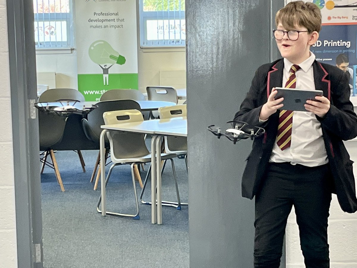 FablabWarrBCA's tweet image. My Fab Coder Dojo #enrichment in today. enhancing their skills in using the #minidrones and #spheros and looking at 3D printables. @TCATchallenge @BCA_STEM @BCAWarrington #3Dprinting