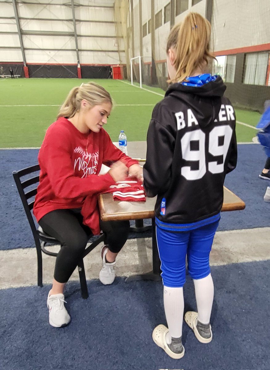 Meeting her favorite pitcher <a href="/MontanaFouts/">Montana Fouts</a>