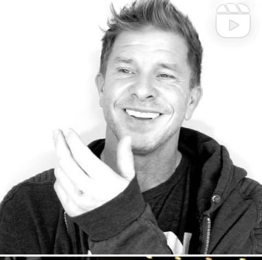 Happy Valentines Day ❤️❤️❤️❤️positive love through out the universal vibes the airwaves   The ethers   Enjoy  to you  !!