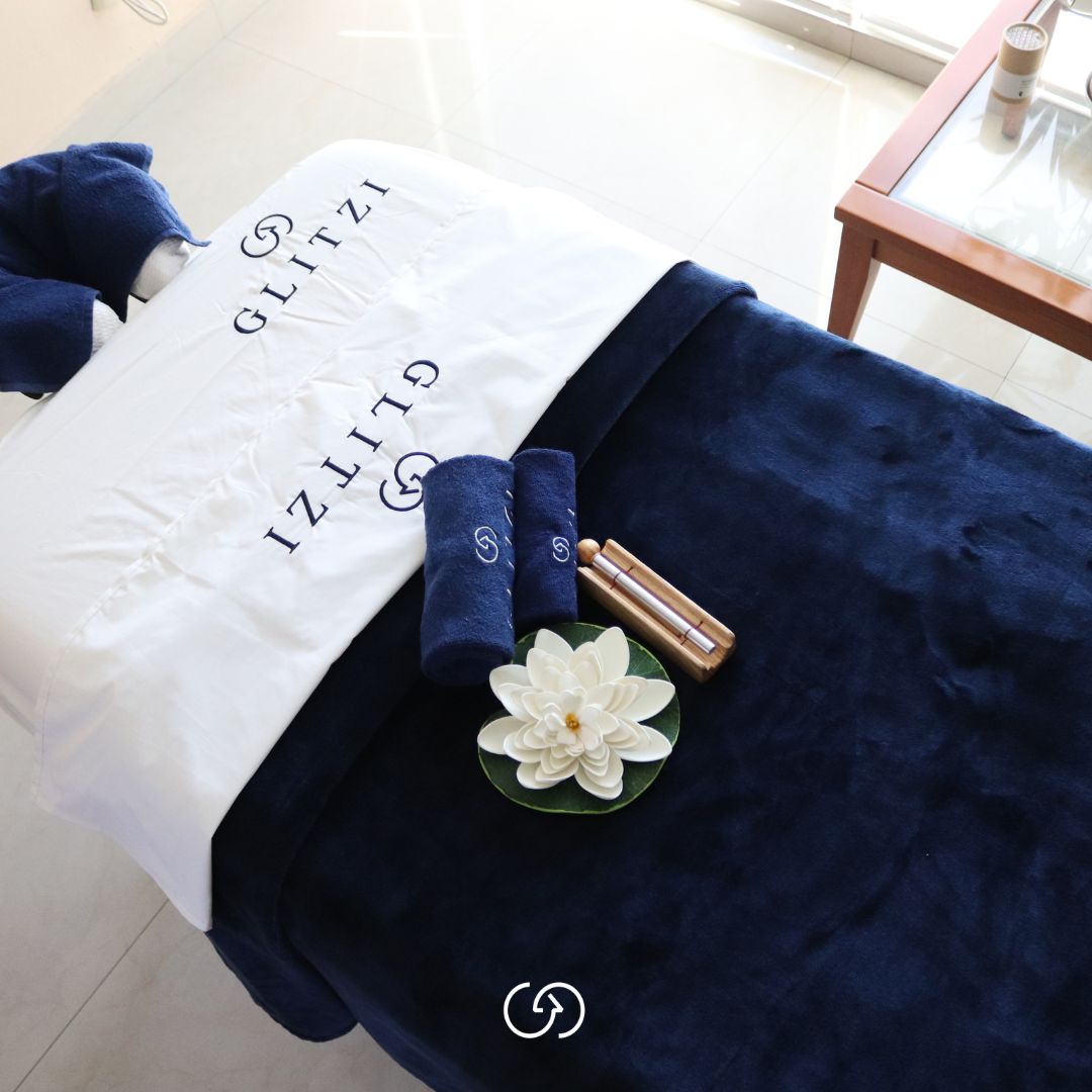 GlitziMx's tweet photo. 😍 Sorprende a tu persona favorita con una experiencia completa de spa a domicilio junto con nuestros hoteles aliados.🏢
Agenda tu servicio aquí: https://t.co/4jwvVxKEBU
 #Glitziesamor
@lavalisemexico
@viadoramx
@haciendapenapobre
@wearecasai
@casa_polanco
@elpatio77 https://t.co/aRc59uwQxa