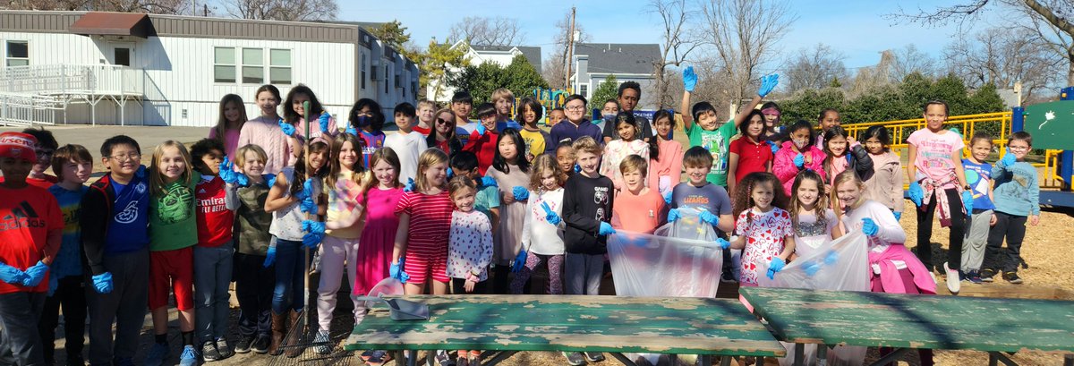 3rd graders cleaning up the LB grounds to show their love and respect for our school <a href="/longbranch_es/">Long Branch ES</a> <a href="/APSVirginia/">Arlington Public Schools</a> <a href="/APSFacilities/">APSFacilities</a>