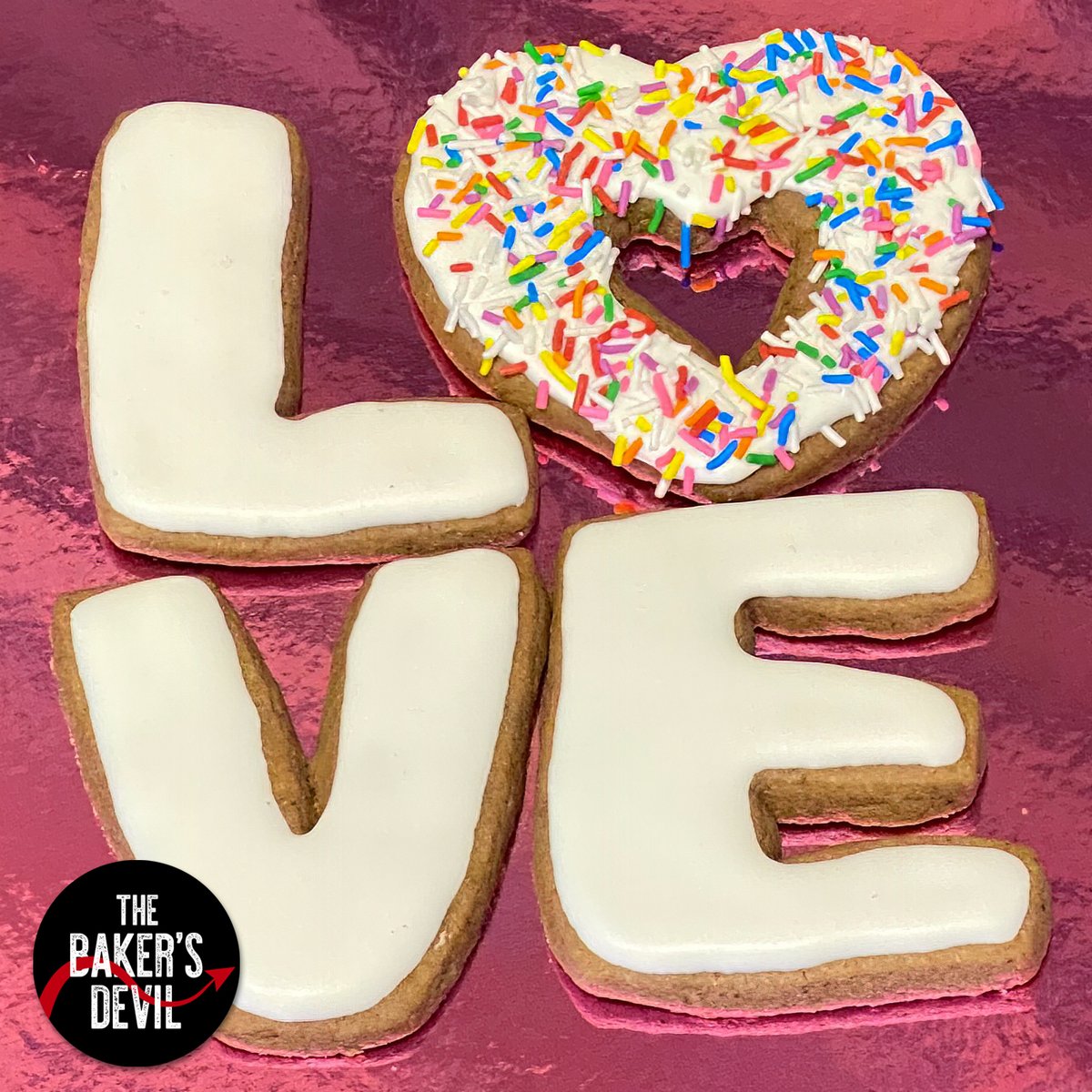 TheBakersDevil tweet media