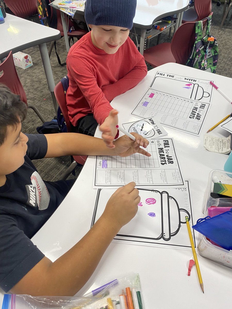 MrsP_2ndGrade's tweet photo. Fill the Jar with Heartsβ€οΈπ Probability, Bar graphs, Data collection, and Valentines FUNN!! #SecondGradeFun @HumbleISD_CE @HumbleElemMath https://t.co/18CWkbybdI