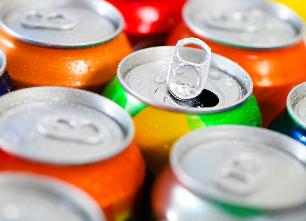 #SabiasQue♻|| Con 80 latas de refresco, si las conservas se puede realizar una llanta de bicicleta.✅#EcoInparques♻🌱

#LasSancionesSonContraElPueblo 

<a href="/NicolasMaduro/">Nicolás Maduro</a> 
<a href="/MinecOficial/">MinecOficial</a> 
<a href="/JosueLorcaV/">Josué Lorca Vega</a>