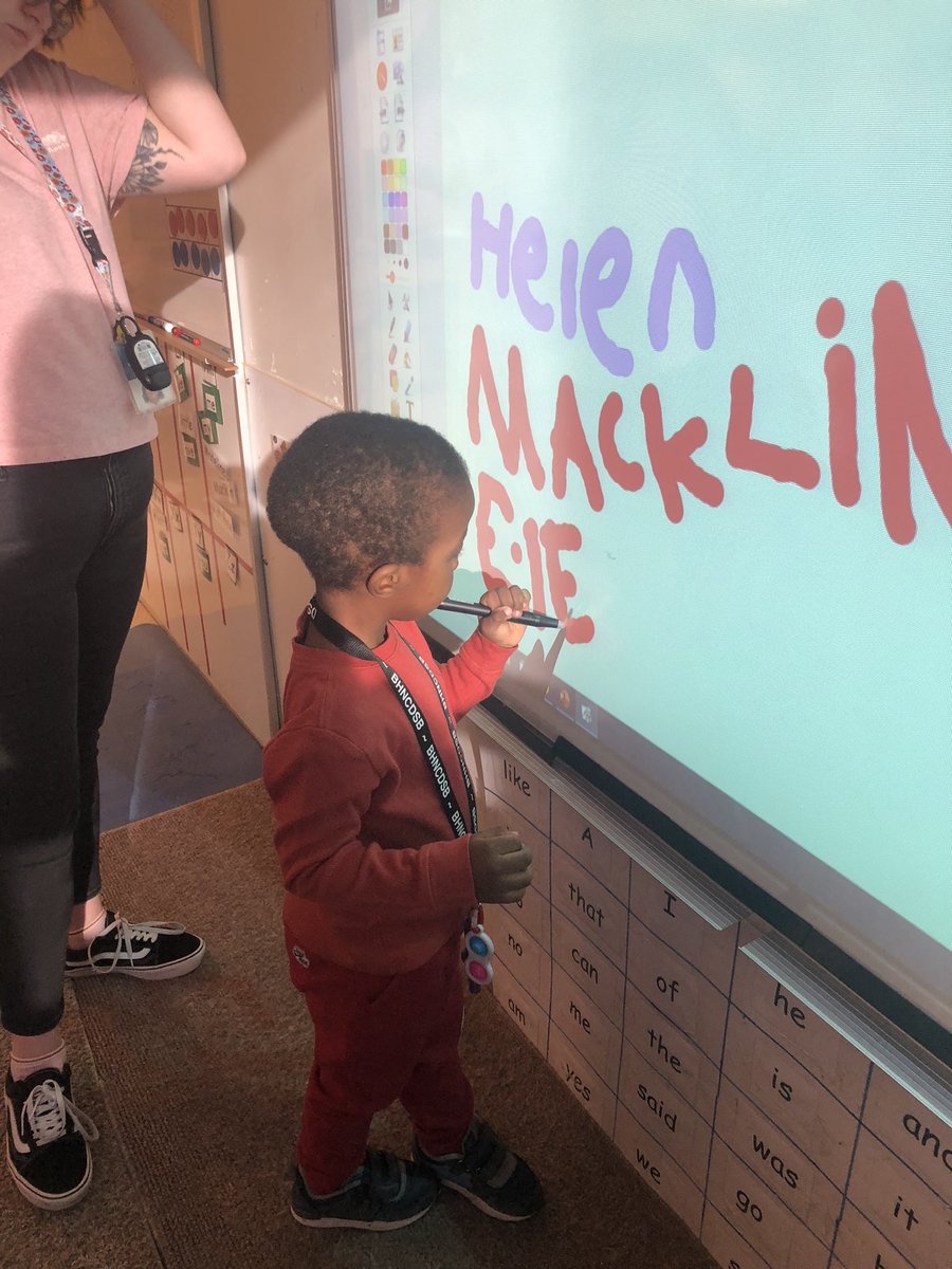 MarylanaF's tweet photo. Writing out our friends’ names on Valentine’s Day 💕 https://t.co/3YXfoDCDAC