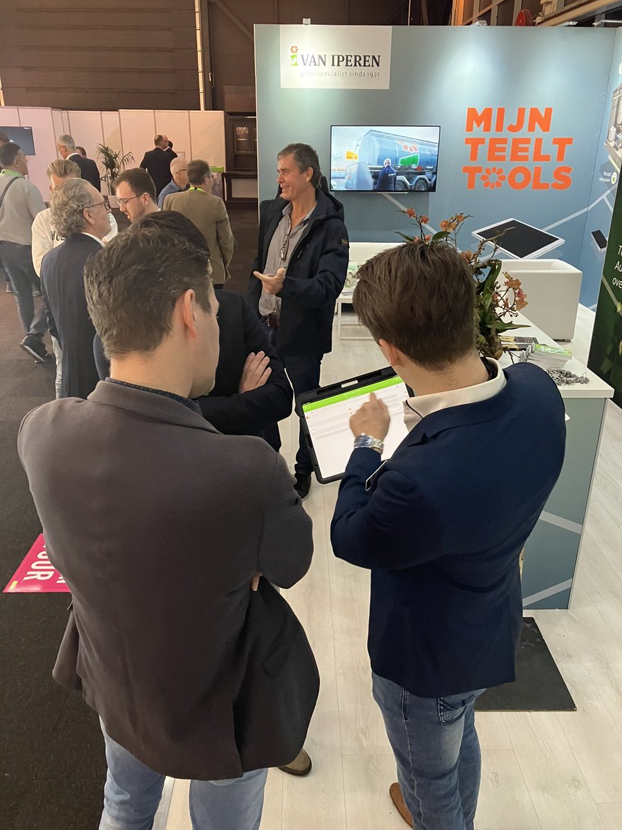 Van Iperen tweet media