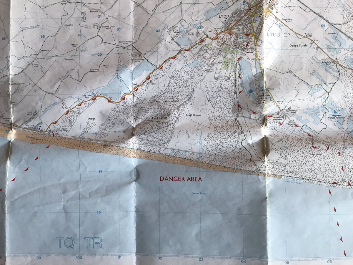 Instability_Env's tweet photo. #studio time staring at #maps of #RomneyMarsh - especially drawn to #waterways and ‘danger zone’
#PracticeLedResearch #ResearchLedPractice https://t.co/92NFWPSoD3