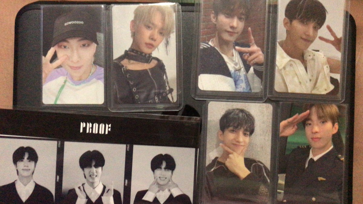 tgkkyuu's tweet photo. ic interest check 

baka may interested diyan bumili, will sell as set 🥲 

dk seventeen svt yeonjun txt rm jin bts https://t.co/DdZTsRciMe