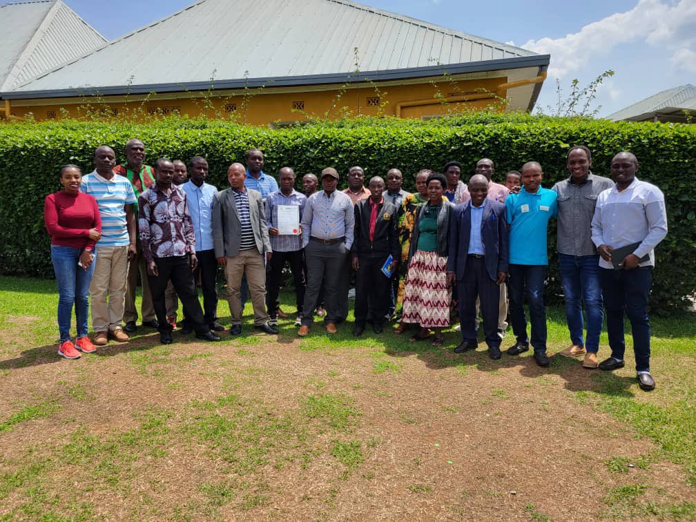 <a href="/east_umuhinzico/">East Umuhinzi Company</a> is celebrating being an official seed multiplier after receiving a certificate from <a href="/InspectorateRw/">Rwanda Inspectorate, Competition & C.P Authority</a> ready to venture into seed multiplication and agri-business early this season B,2023. We are grateful for the support and advice from <a href="/ClintonFdn/">Clinton Foundation</a>