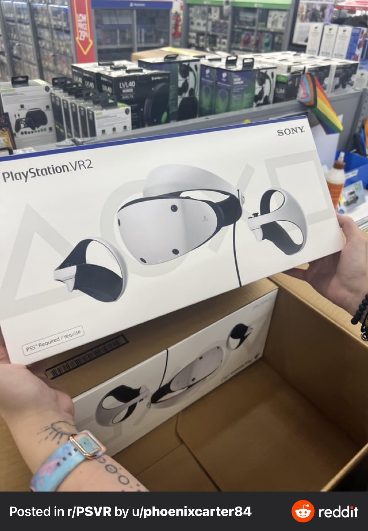 PS VR2 box size : r/PSVR