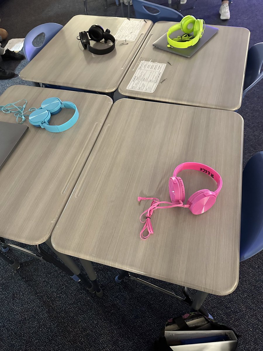 After sharing about the generous gift from our community for every student, Ms DeLaughter asked her 5th graders if anyone had any questions or comments to add and a sweet boy shouted out, “I’m grateful!” ❤️ <a href="/mckinneytxfire/">mckinneyfire</a> <a href="/jason121913/">jason hernandez</a> #webblc #mymisd #webbcubs