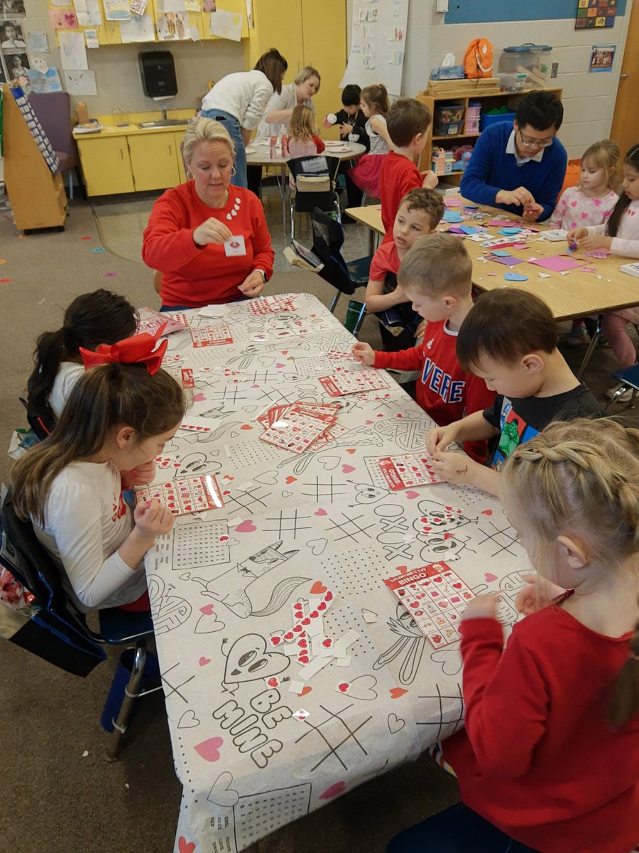 suzipearcy's tweet photo. Valentine's Fun! https://t.co/6DVhAXhEO8