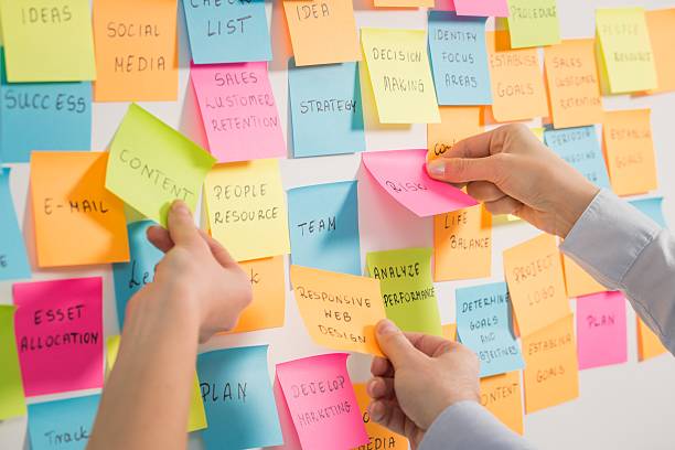 SAGITTAComunic1's tweet photo. Tips para generar tu campaña de Marketing Digital 1.2:

Para atraer prospectos necesitas poner tu marca frente a tu audiencia objetivo, a través de anuncios.

 #friday #MarketingDigital #Marketing #Tips https://t.co/j53vZUO0Xw