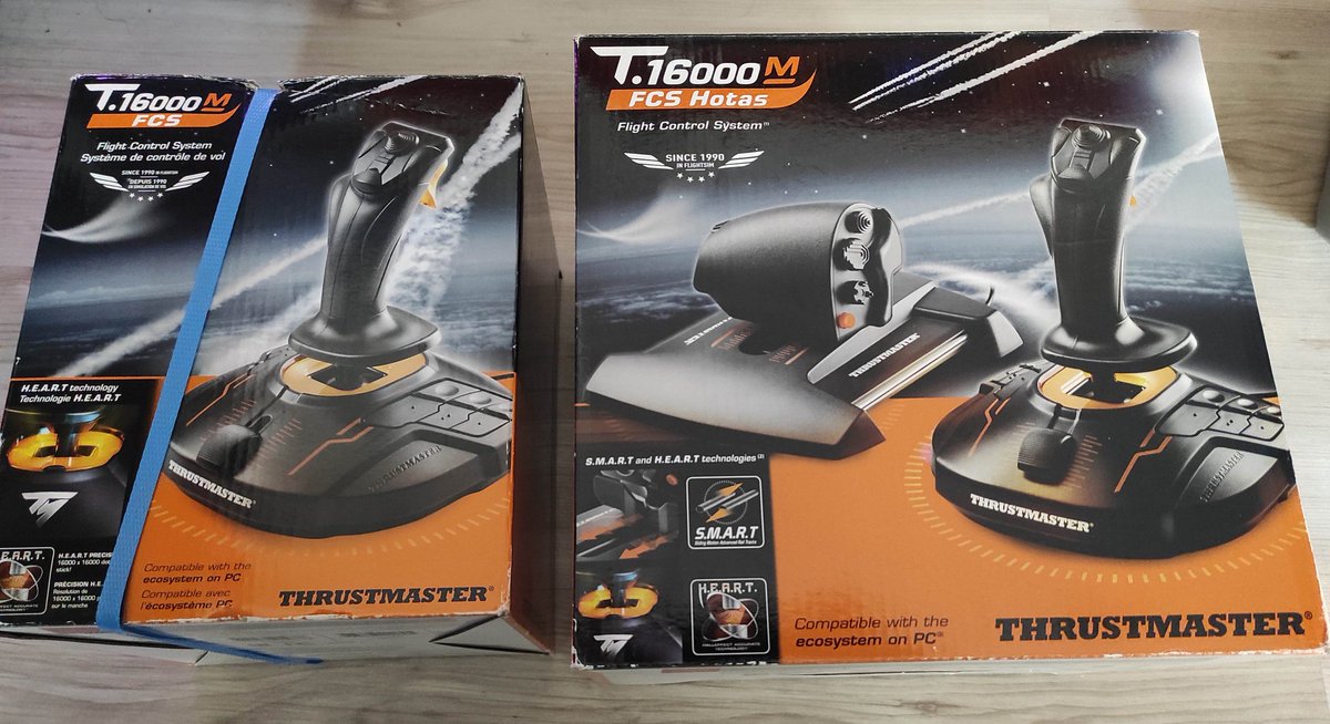 kentril73's tweet photo. Après un petit pack starter de #StarCitizen , l'achat d'un vaisseau pour faire mumuse 😁 et maintenant d'un joli jouet #Thrustmaster .
Je crois que je deviens accro à SC 😋
#StarCitizen #TMThrustmaster #pcgamer #pcgames https://t.co/hDjbBXsjQ4