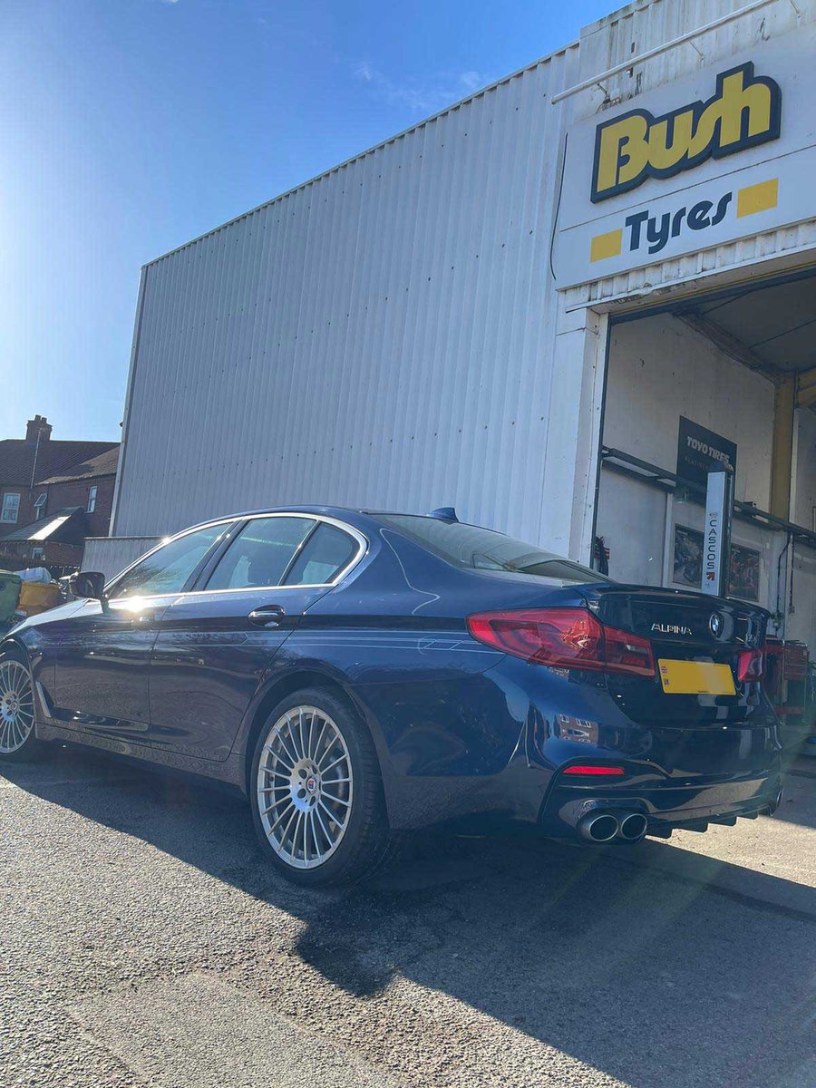 BushTyres's tweet photo. This rare and exclusive @ALPINA_GmbH D5 S came into our Horncastle branch for a new pair of 295/30ZR20 @Pirelli #Pzero, @BMW_UK * marked tyres. Read more: https://t.co/d2w7KiGK7C
#alpina #alpinaautomobiles #alpinad5s #pirellipzero #pirelli https://t.co/z0Iulbwp8a