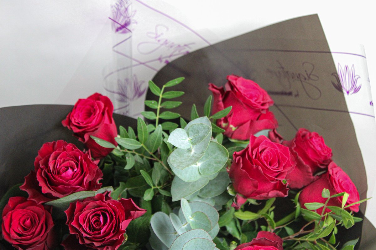 robinsonsiom tweet media