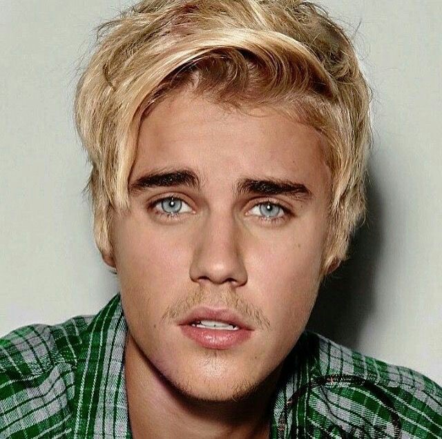 Feliz día de san Valentín mi amor el padre de mis 9 hijos, el que me hace ser feliz cada día te quiero muchísimo besos ♥️😘