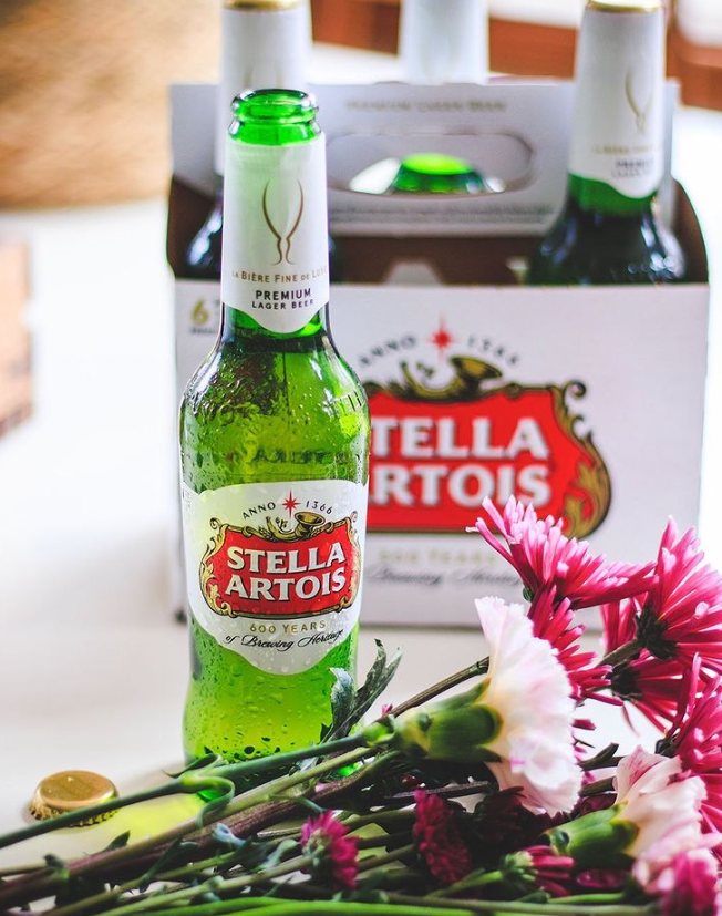 FuhrerEagle's tweet photo. What better way to celebrate Valentine's Day than with @StellaArtois🥂💐 

#FuhrerEagleSales #Pittsburgh #PittsburghPA #Pennsylvania #ValentinesDay #Valentine #Stella #BeerLover #Beerstagram https://t.co/Mjmu0PSBtc