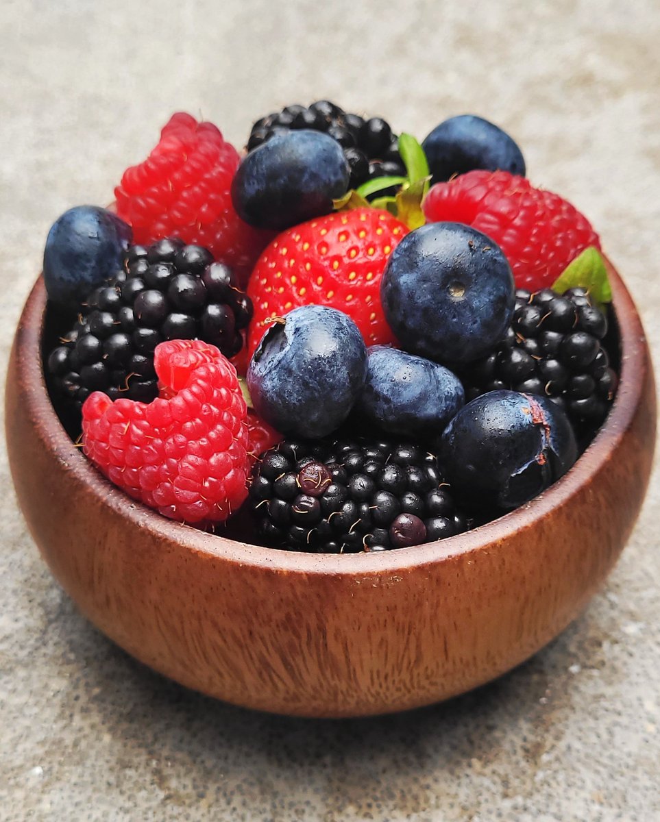 Mix Berries bowl start your day with healthy breakfast. 🍓🍒
.
.
.
.
.
.
.
.
.
.
.
.
.
.
.
#healthyfood #mixberries #breakfast #healthyfoodhealthylife #healthiswealth #nikkibeachdubai #nikkibeachhoteldubai #chefschoice #chefstalk #cheflife #cheflife #kitchenteam #sustainability