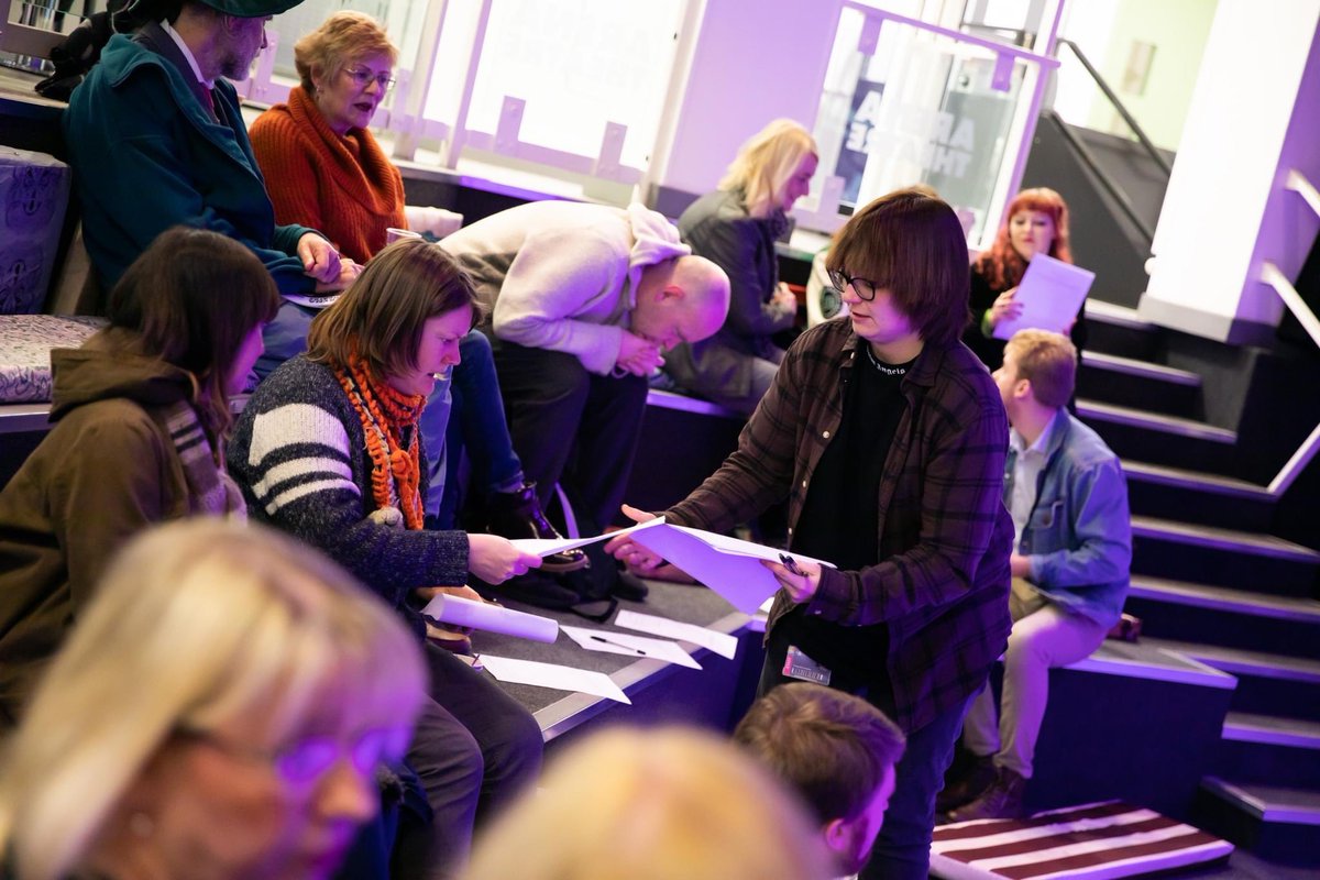 Some great photos from <a href="/TWPhotograph/">Tyler Whiting 📸</a> of our <a href="/arenamakers/">Arena Collaborative Theatremakers</a> night last Tuesday, featuring the work of Jan Barker and Lorna Meehan 🤩📸