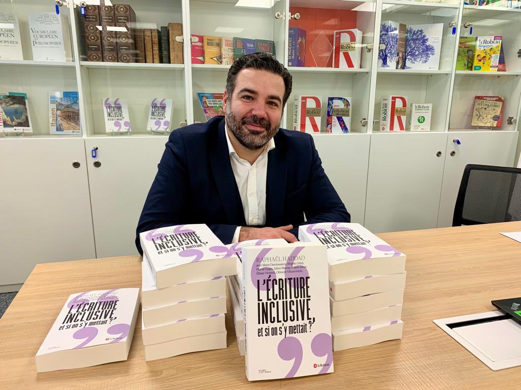 Bon, avec quelques camarades, on a un truc à vous annoncer…