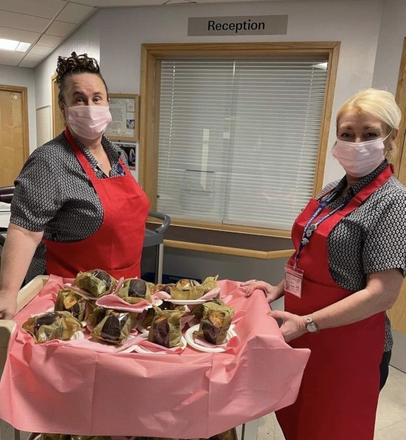 💓 Love is in the air 💓

Our fantastic CHoICE colleagues have been spreading the love today with a little Valentines treat for our patients 😍