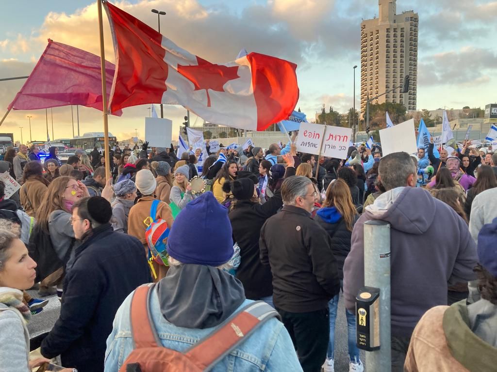 Israel Convoy 2022 tweet media