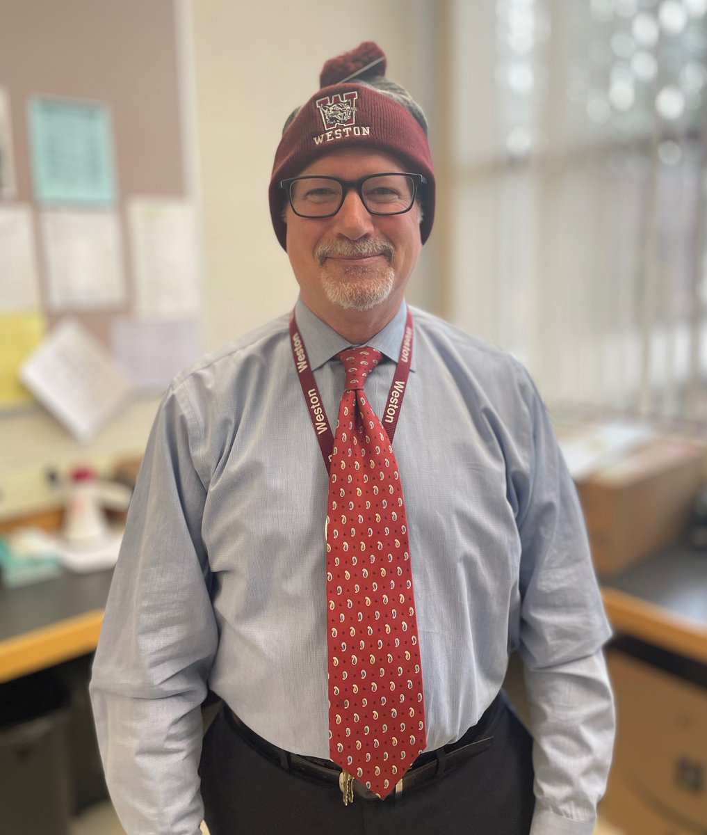 The PTO at Weston Middle School is delivering hats to every teacher, administrator and staff member in the school today. Happy Valentine’s Day!