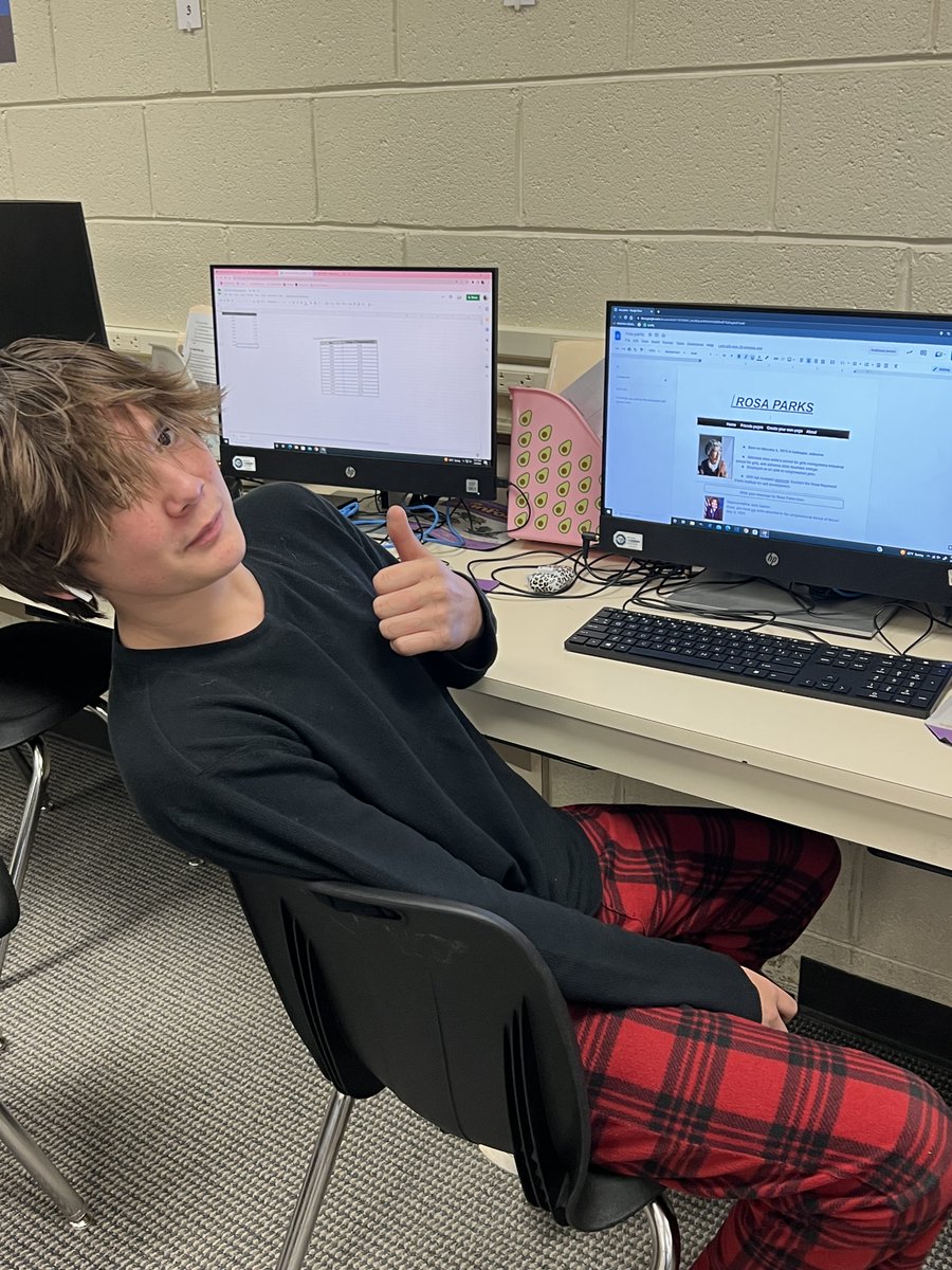 CassvilleSchool's tweet photo. Mrs. Brisco's students have spent some time this month honoring Black History Month while learning to use Google Workspace.

Students select a person or topic to research then compile the information by creating a media page featuring charts &amp; graphs displaying their findings. https://t.co/BmNqF6y4cF