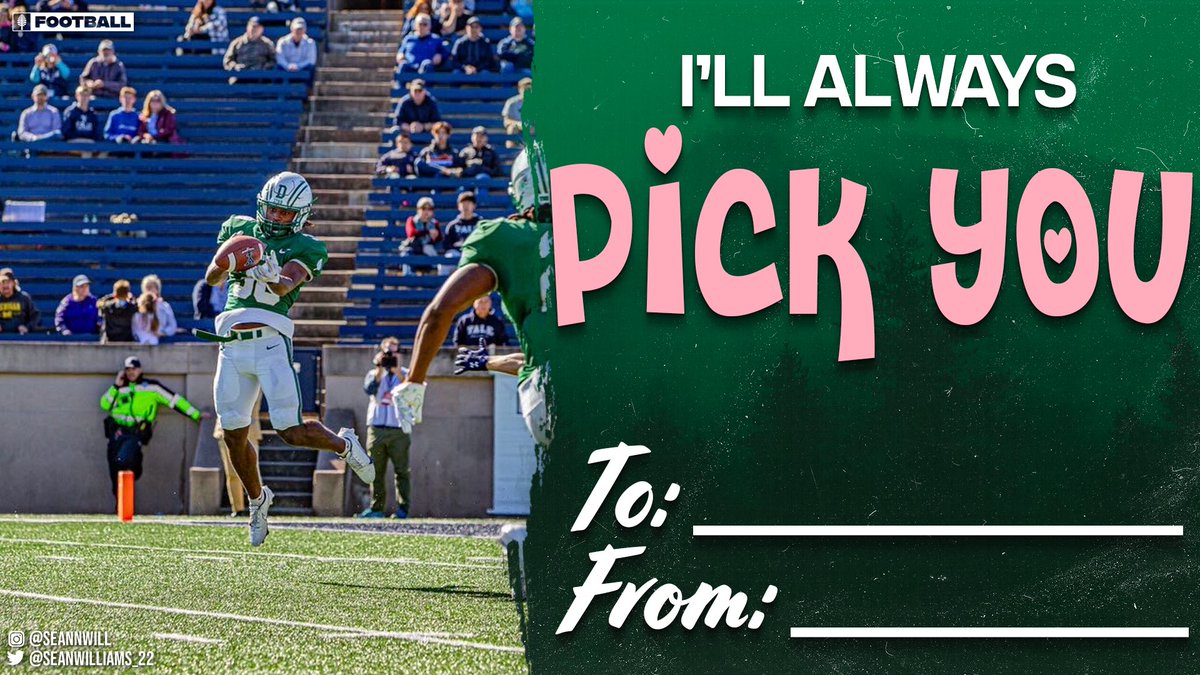 DartmouthFTBL's tweet photo. From us to you 💚

#TheWoods https://t.co/m7ujc3WQSY