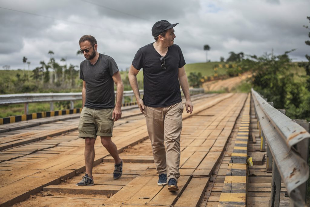 VEJA (@vejaproject) on Twitter photo 📹 "We choose not to advertise - we don't need to create artificial stories", <a href="/Sebastien_Kopp/">Sébastien Kopp</a> & @FGMorillion.
Read the full article by <a href="/Scandinavianmnd/">Scandinavian MIND</a>: bit.ly/3WQVcON
#veja #vejaproject 📹 "We choose not to advertise - we don't need to create artificial stories", <a href="/Sebastien_Kopp/">Sébastien Kopp</a> & @FGMorillion.
Read the full article by <a href="/Scandinavianmnd/">Scandinavian MIND</a>: bit.ly/3WQVcON
#veja #vejaproject