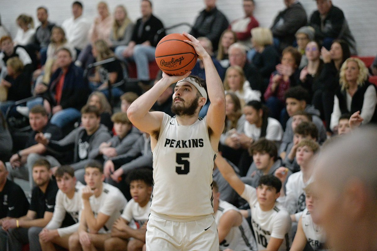 Congratulations to seniors Jayden Rowe and Drake Venerucci for their All-District 6 honors in a LOADED D2 district!! We had a total of 5 young men nominated for awards!

1st Team - 🥇 <a href="/Jayden52297746/">Jayden Rowe</a> 

Honorable Mention 🏅<a href="/DVenerucci/">Drake Venerucci</a>
