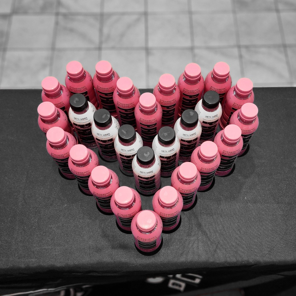 Gr8rGaming's tweet photo. Happy ValenPRIME's Day!
Got the new Strawberry Watermelon hydration in stock yesterday, #JustInPRIME for Valentine's Day!
Come spoil that special someone!
#DrinkPRIME https://t.co/gPzzxTHibT