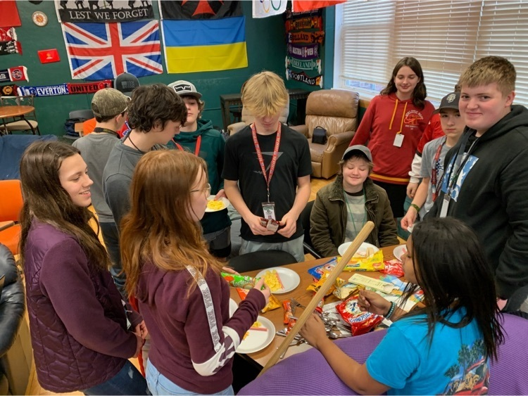 SGMSdragons's tweet photo. Dragon Group: Our Global Collaboration group had a feast where they sampled items from Brazil. #sgmsrocks #sgexcellence https://t.co/Mx3AVoVOw5
