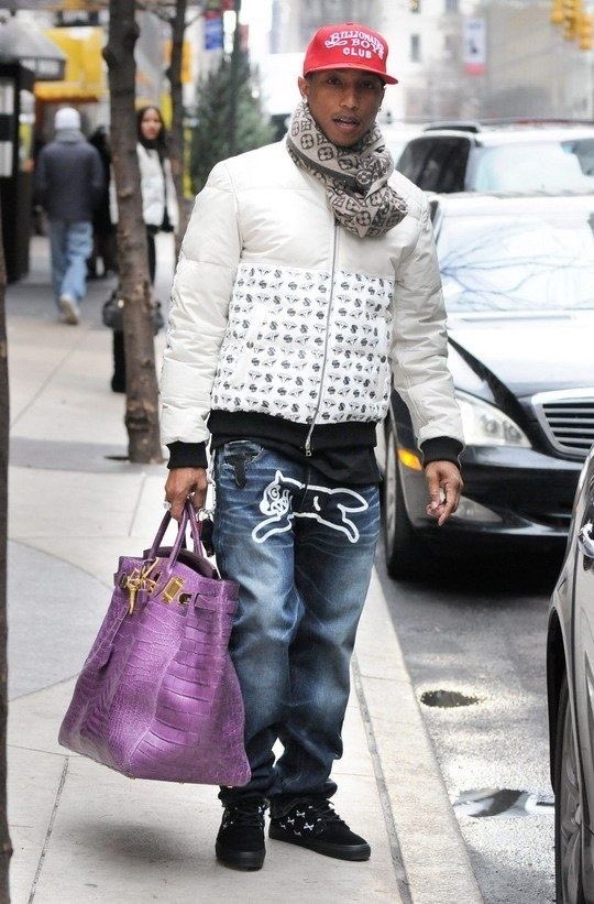 street style louis vuitton scarf celebrity