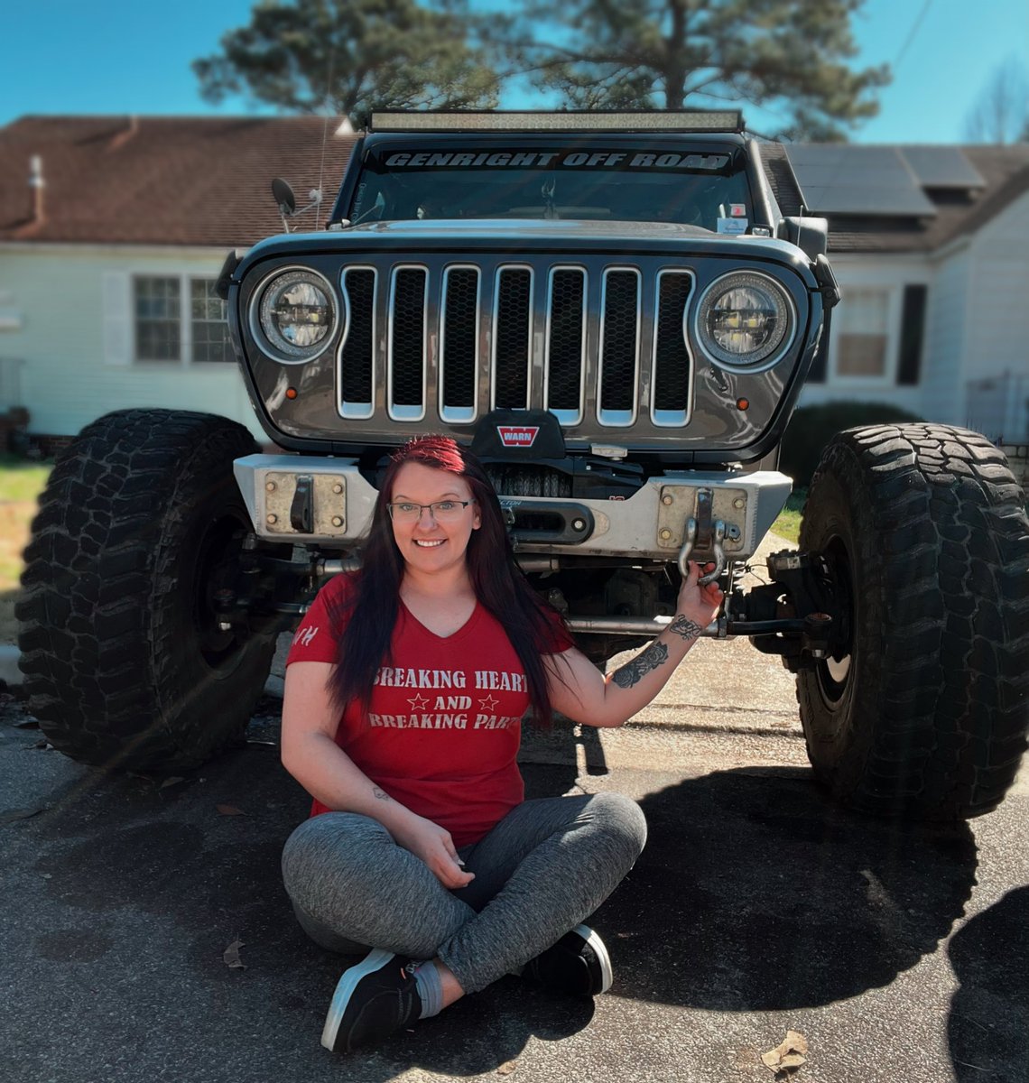 Something about today is Valentine’s Day or something… remember she wants Jeep parts not flowers 😉

 #shewantsjeepparts #wrangler #jeeps  #teamprp #valentinesday  #teamrk #jeepsofinstagram #teammt #genrightoffroad #onetonjeeps