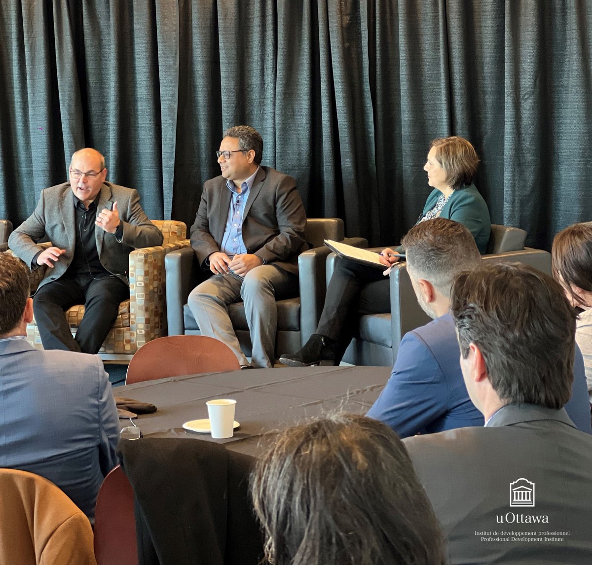 Happening now!
The #UniversityofOttawa PDI and #HP are hosting a thought leadership #event, reviewing and discussing global trends around the #future work models, and actions that private and public sector organizations are taking to secure their #workforces.