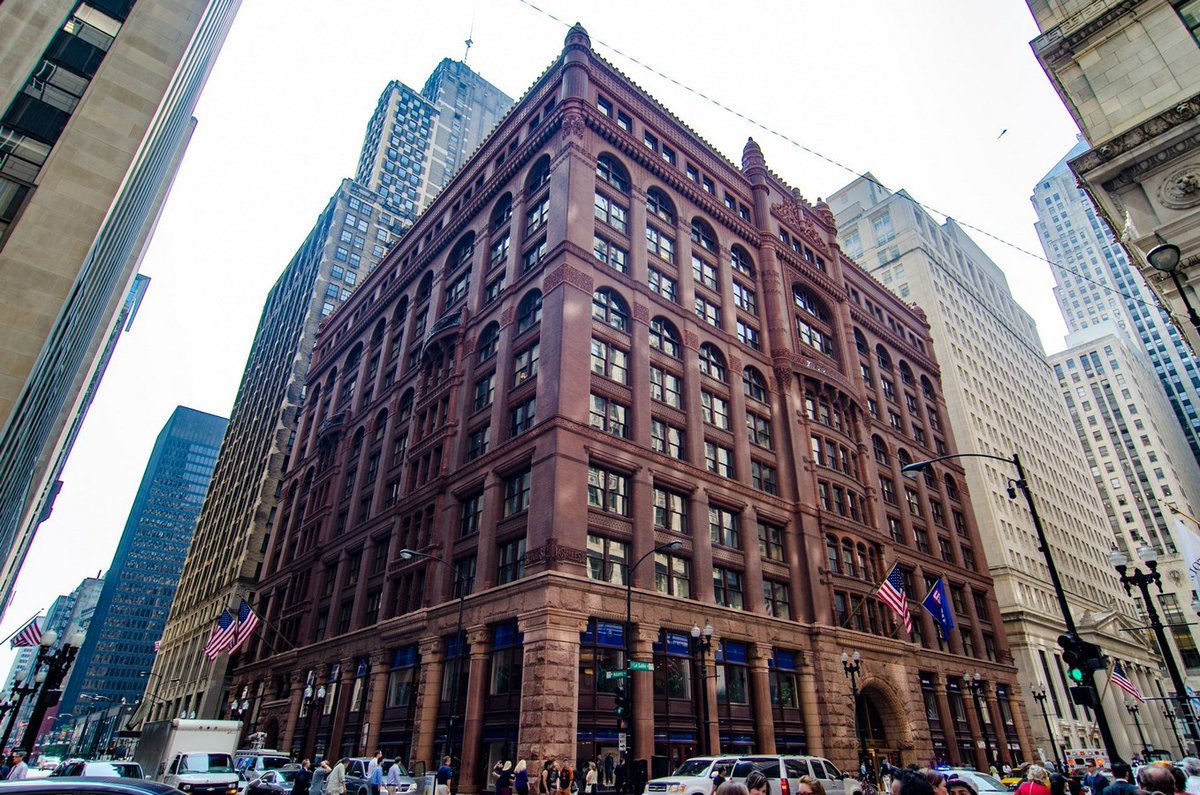 endetail_llc's tweet photo. We ❤️ Chicago architecture. What’s your favorite building in Chicago? Share the Chicago love by commenting below.
Images via @Rthinkingfuture.
#showthelove #businesslove #chicagoarchitecture #chicagolife #chicagobuildings #valentinesday https://t.co/1k1GBkPiIk