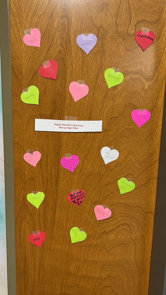 TonyJarvis_MHS's tweet photo. Valentines Day at Murray High!  Big 👊🏻 to Murray High @FBLA_National for these kind hearts!  #MurraySchools @AMcDowell87 https://t.co/sVCOpjzmrL