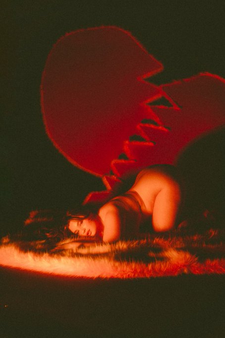 Happy Valentines Day 💋 https://t.co/PKwoqnbRJa<a href="/tag/bbq"class="tags"><span>#bbq</span></a><a href="/tag/poly"class="tags"><span>#poly</span></a><a href="/tag/instagramdown"class="tags"><span>#instagramdown</span></a>