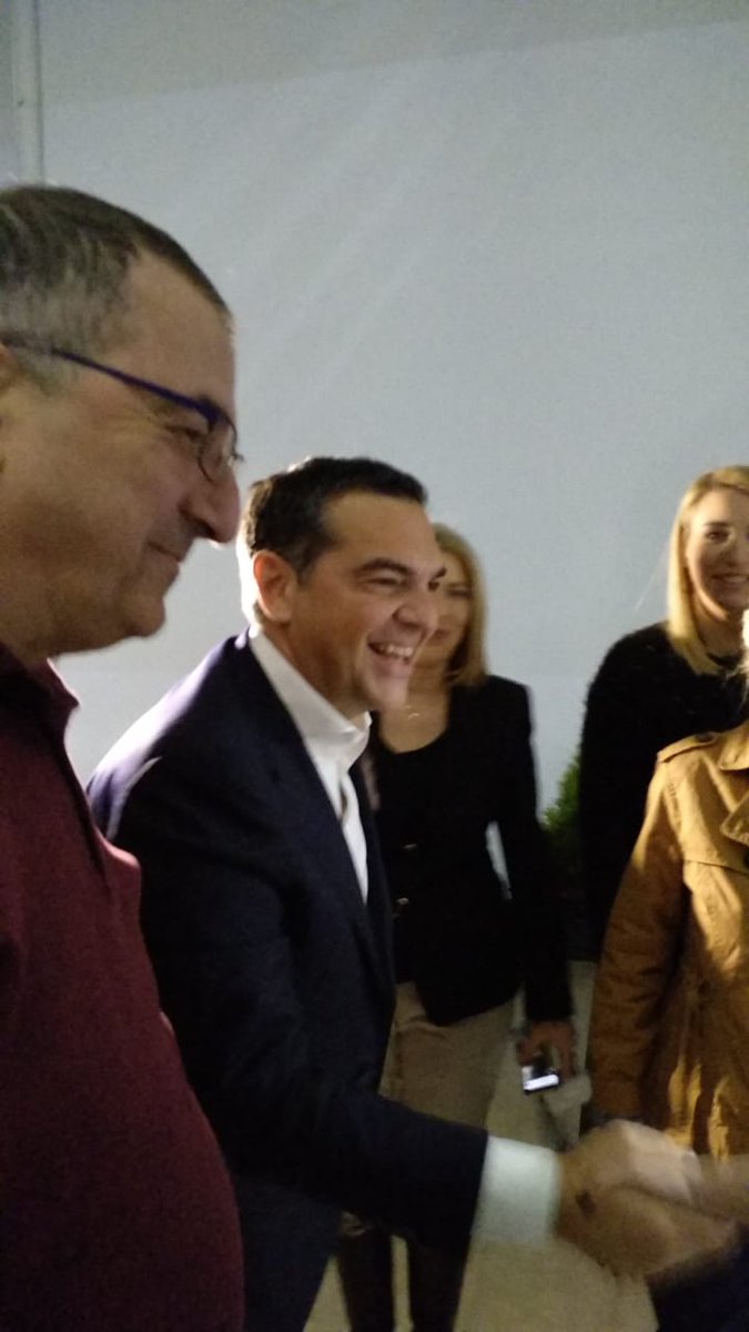 Στιγμές από την άφιξη του @atsipras στις εγκαταστάσεις του #AlphaTV - Σε λίγο ο αρχηγός της αξιωματικής αντιπολίτευσης ζωντανά στο κεντρικό δελτίο με τον @AntonisSroiter #AlphaNews