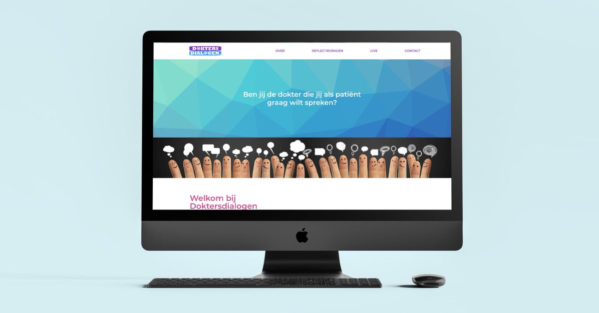 We proudly present … onze gloednieuwe website waarin we al onze vragen opnieuw bij elkaar hebben gezet.

Voor jou.
Voor jullie.
Voor iedereen die op zoek is naar gespreksstarters voor verdiepende doktersdialogen.

Nieuwsgierig geworden? Logisch! ;-)

doktersdialogen.nl